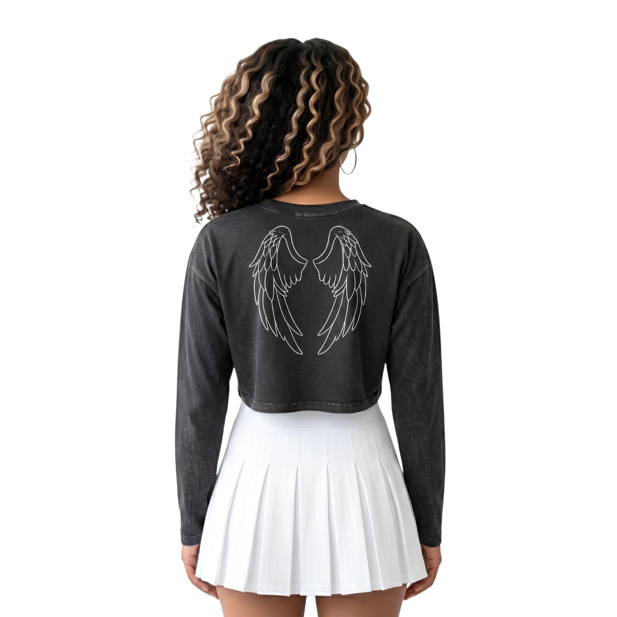 black tomahawk long crop tee